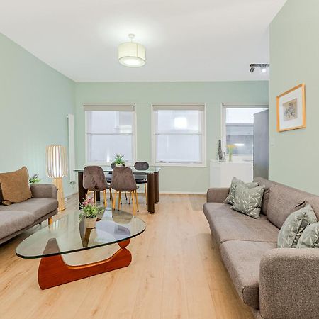 Stunning Central 2Br Flat Btw Soho & Covent Garden Londýn Exteriér fotografie