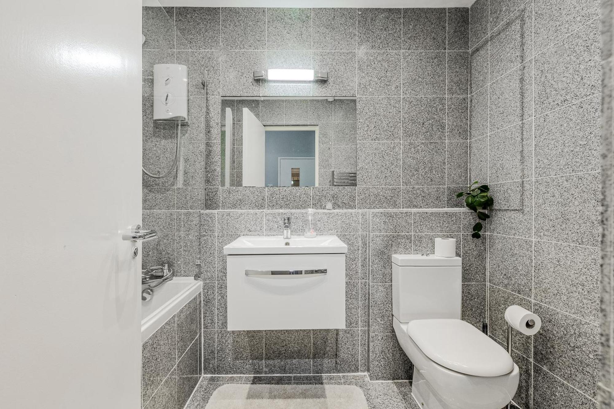 Stunning Central 2Br Flat Btw Soho & Covent Garden Londýn Exteriér fotografie